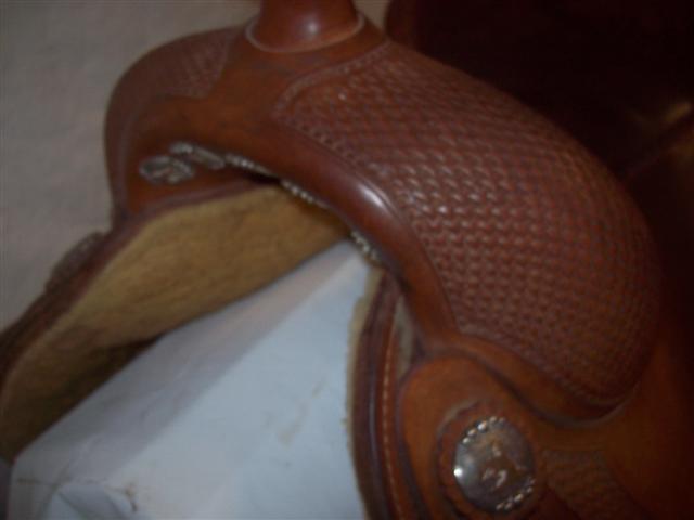 Used Saddle:- Image Number:2